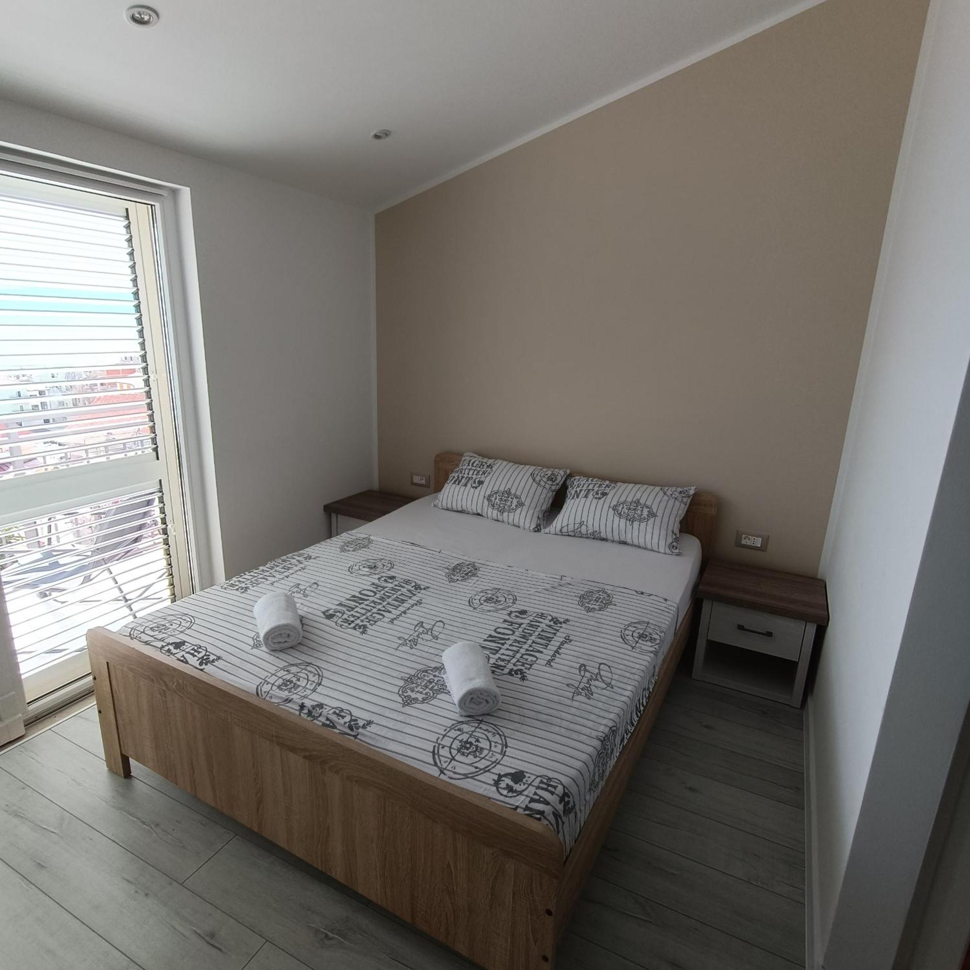Apartmani Kristijan Igrane Exterior photo